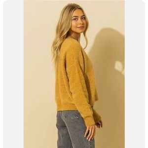 Women’s Oversized Chenille Knit Sweater - By Double Zero